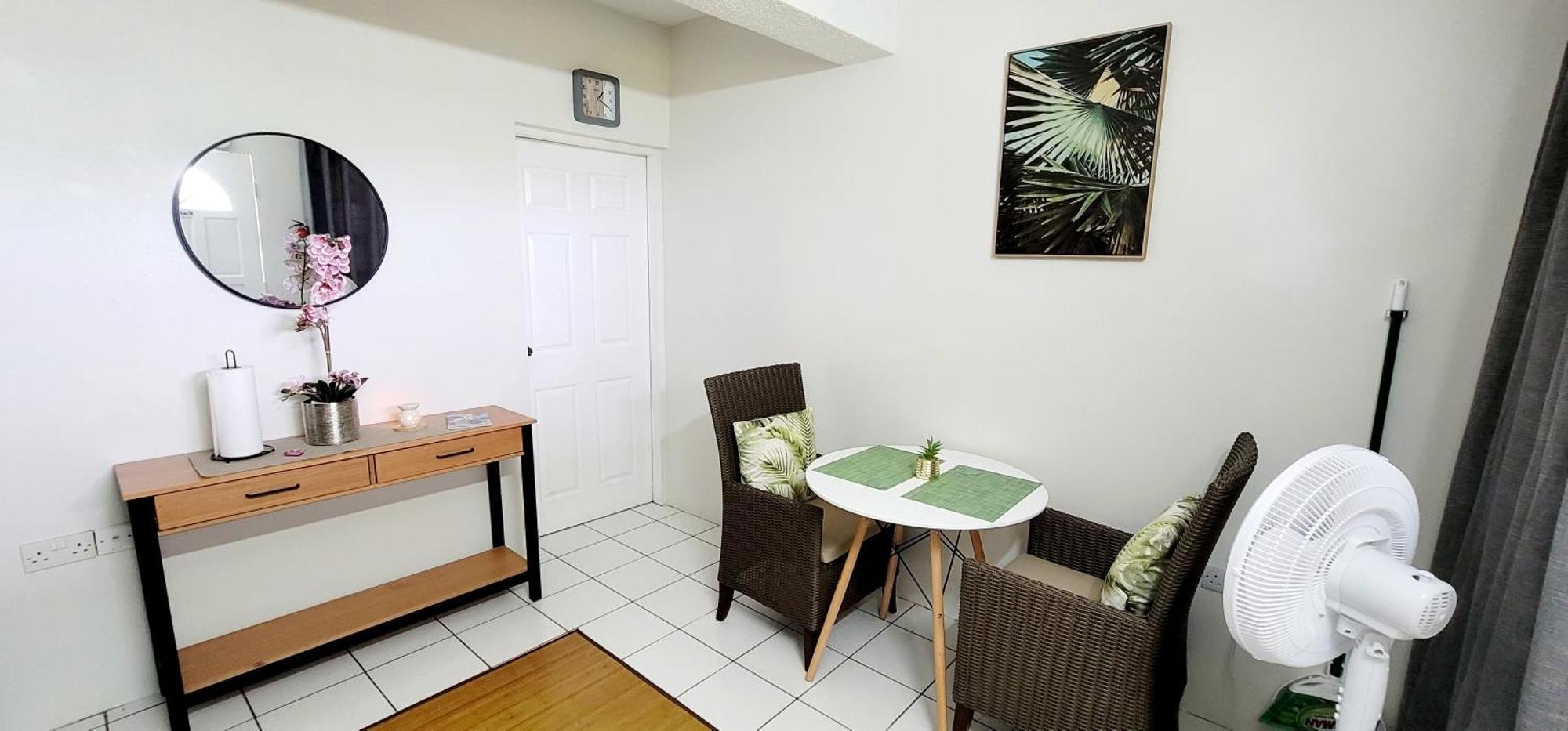 Silver View Apartments St. George's ภายนอก รูปภาพ