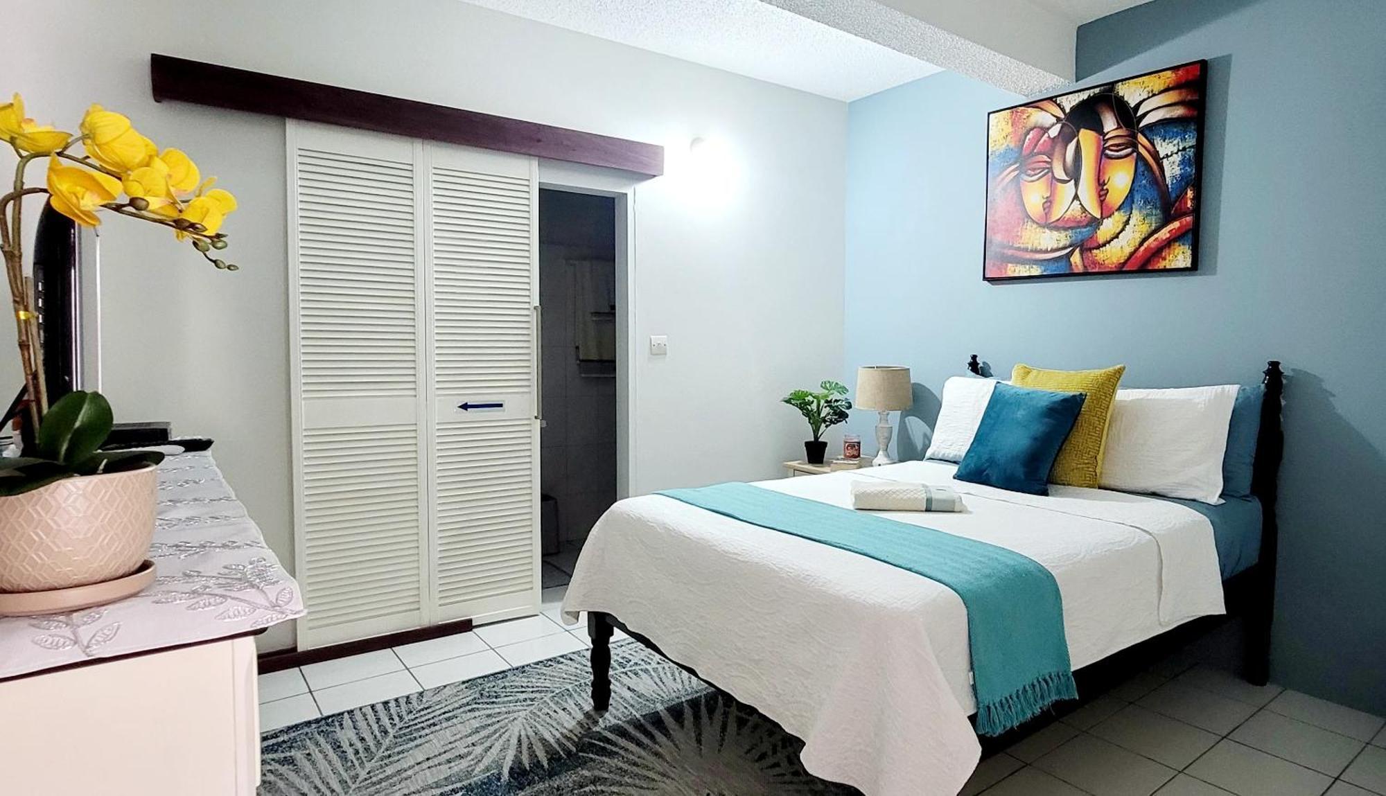 Silver View Apartments St. George's ภายนอก รูปภาพ
